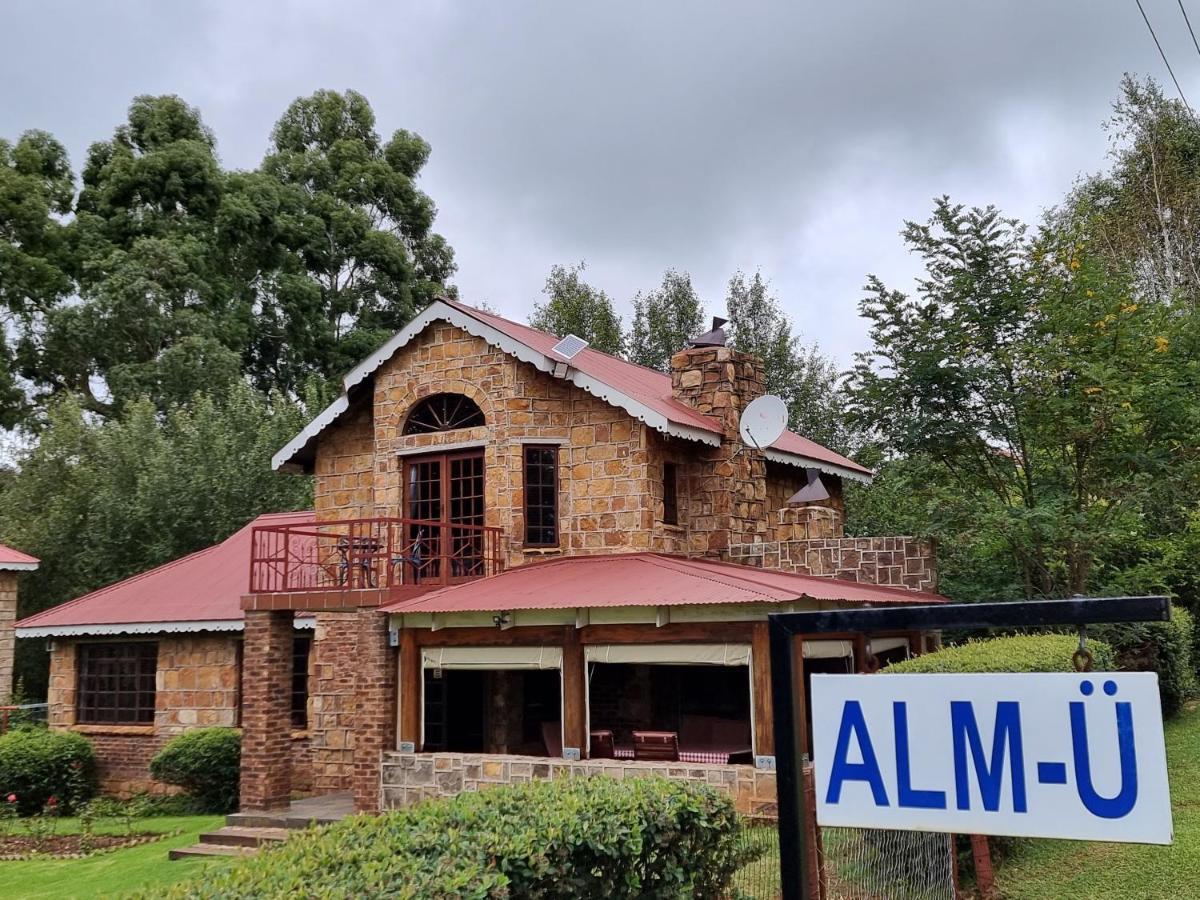 Alm-U Villa Dullstroom Luaran gambar